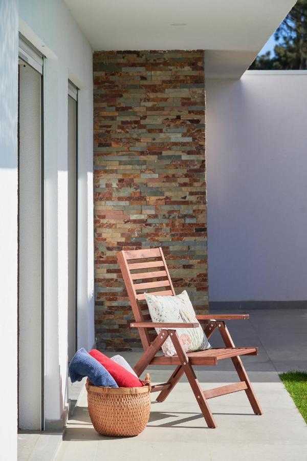 Aroeira Villa W/ Pool Near Beach, By Timecooler 外观 照片