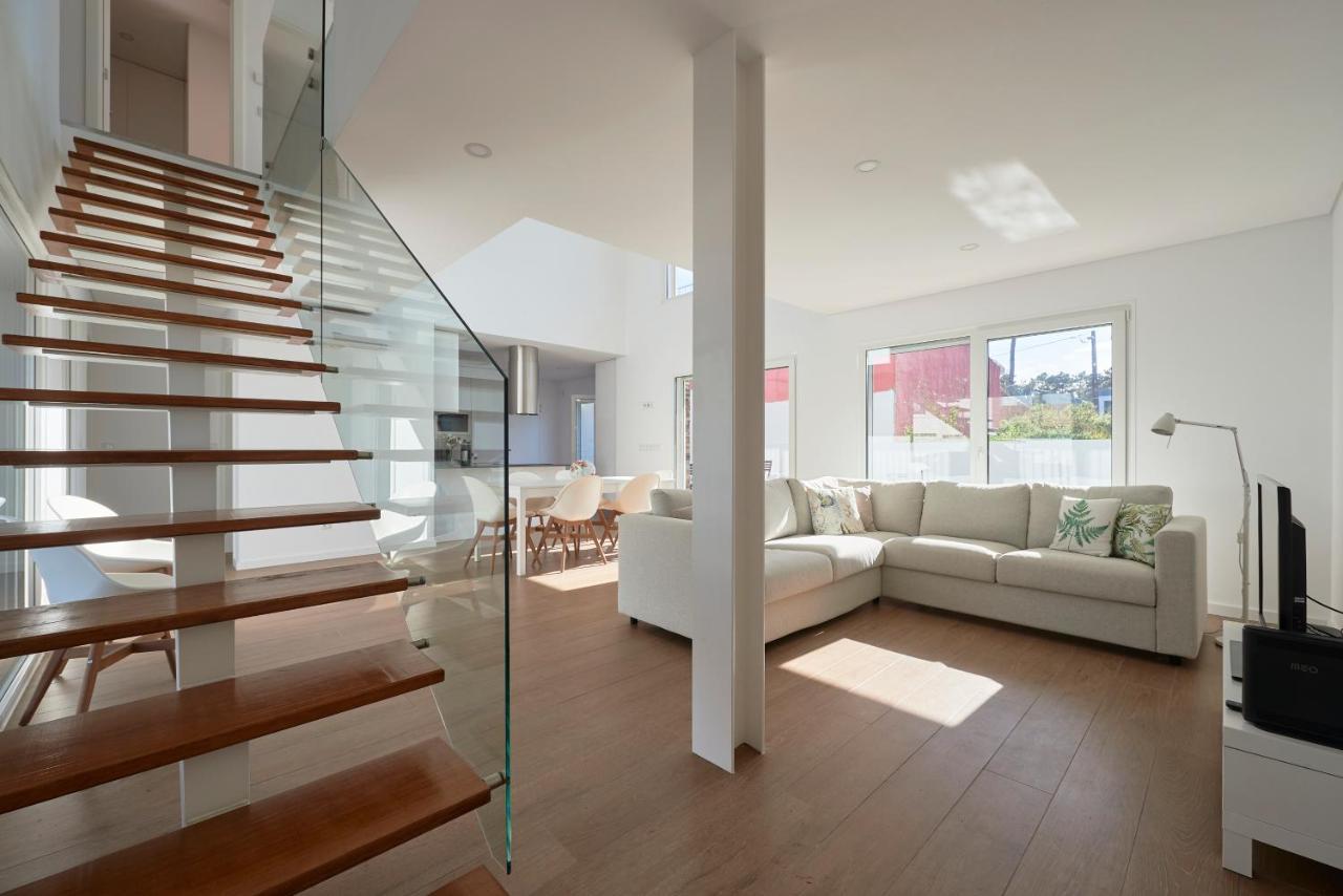 Aroeira Villa W/ Pool Near Beach, By Timecooler 外观 照片