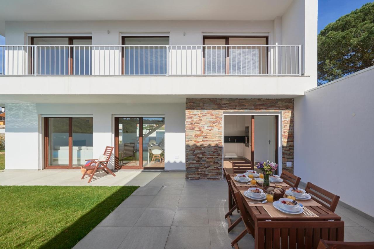 Aroeira Villa W/ Pool Near Beach, By Timecooler 外观 照片